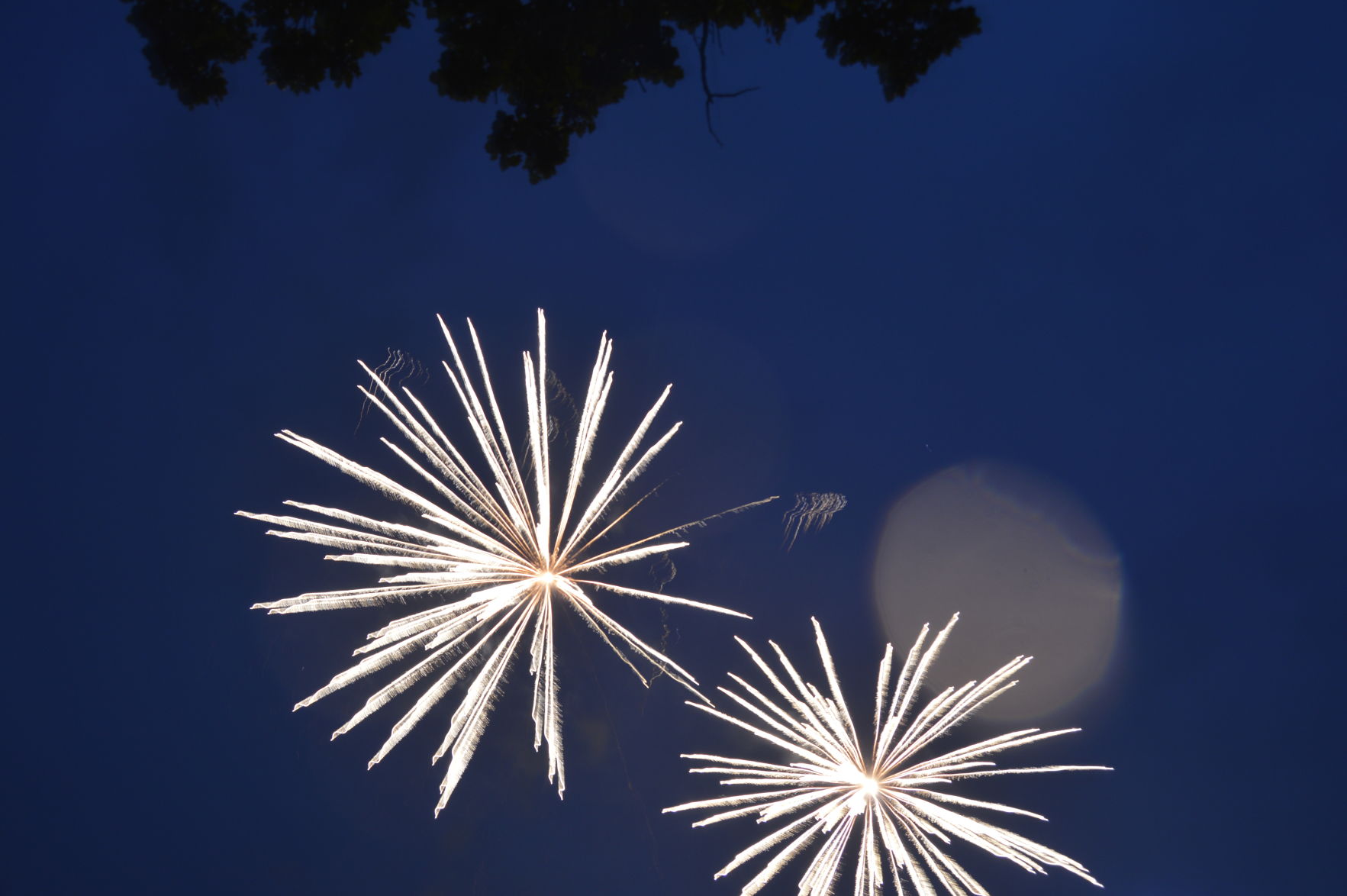 Iowa Falls Fireworks (1).JPG